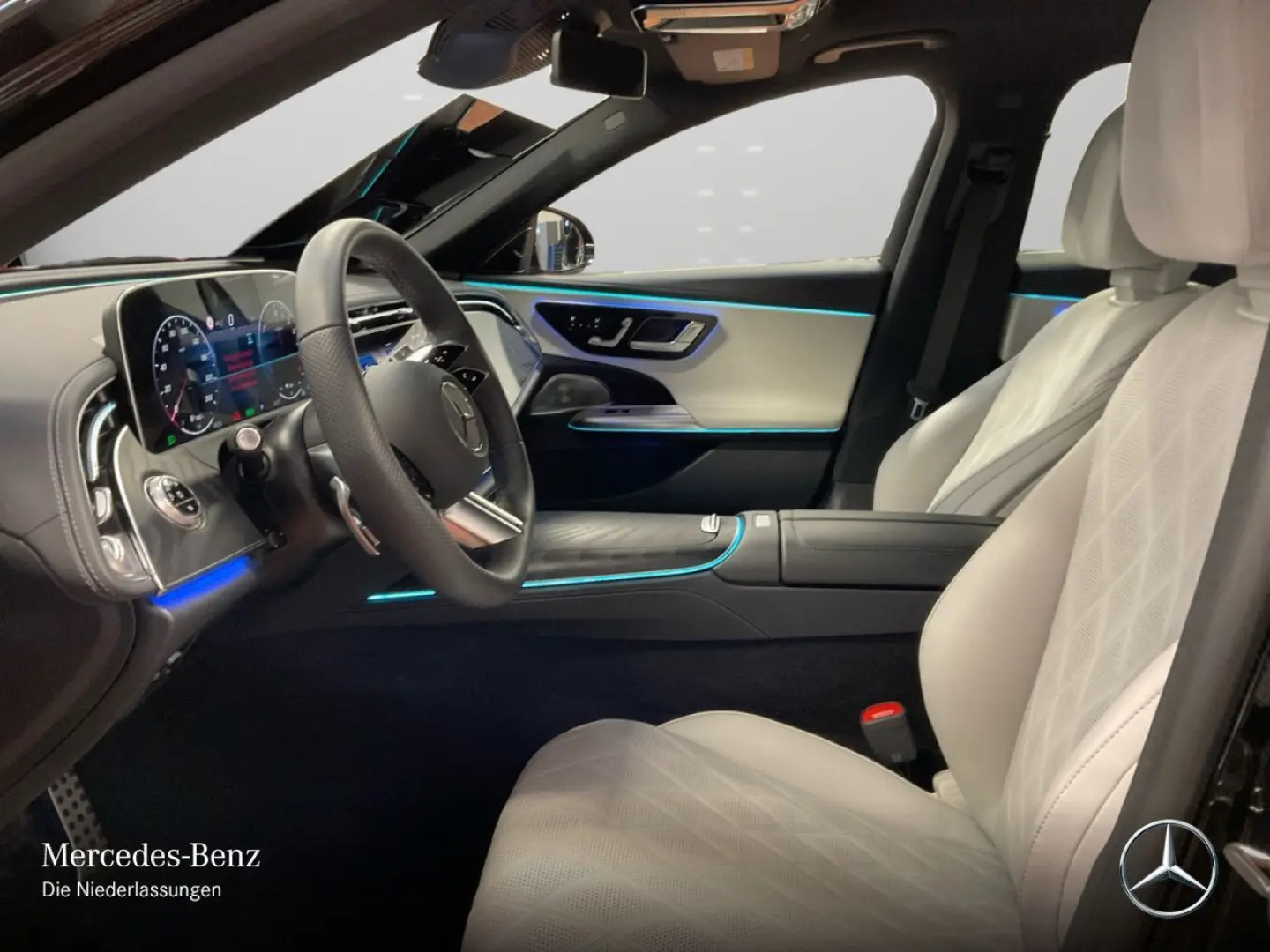 E 300 de AMG Prem. PANO 20  AHK 360  Bur4D DIGI