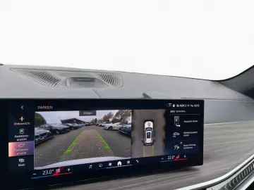 X5 xDr50e M Sport Pro DA PA-Pr SkyL AHK B W HUD