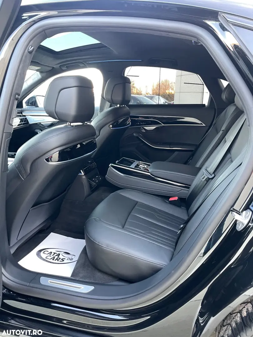 Audi A8 55 TFSI quattro Tiptronic MHEV