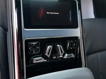 Audi A8 55 TFSI quattro Tiptronic MHEV