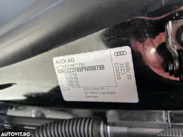 Audi A8 55 TFSI quattro Tiptronic MHEV