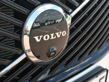 XC90 T8 RC AWD Plus Dark 360