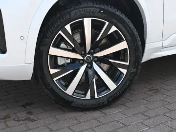 XC90 T8 RC AWD Plus Dark 360