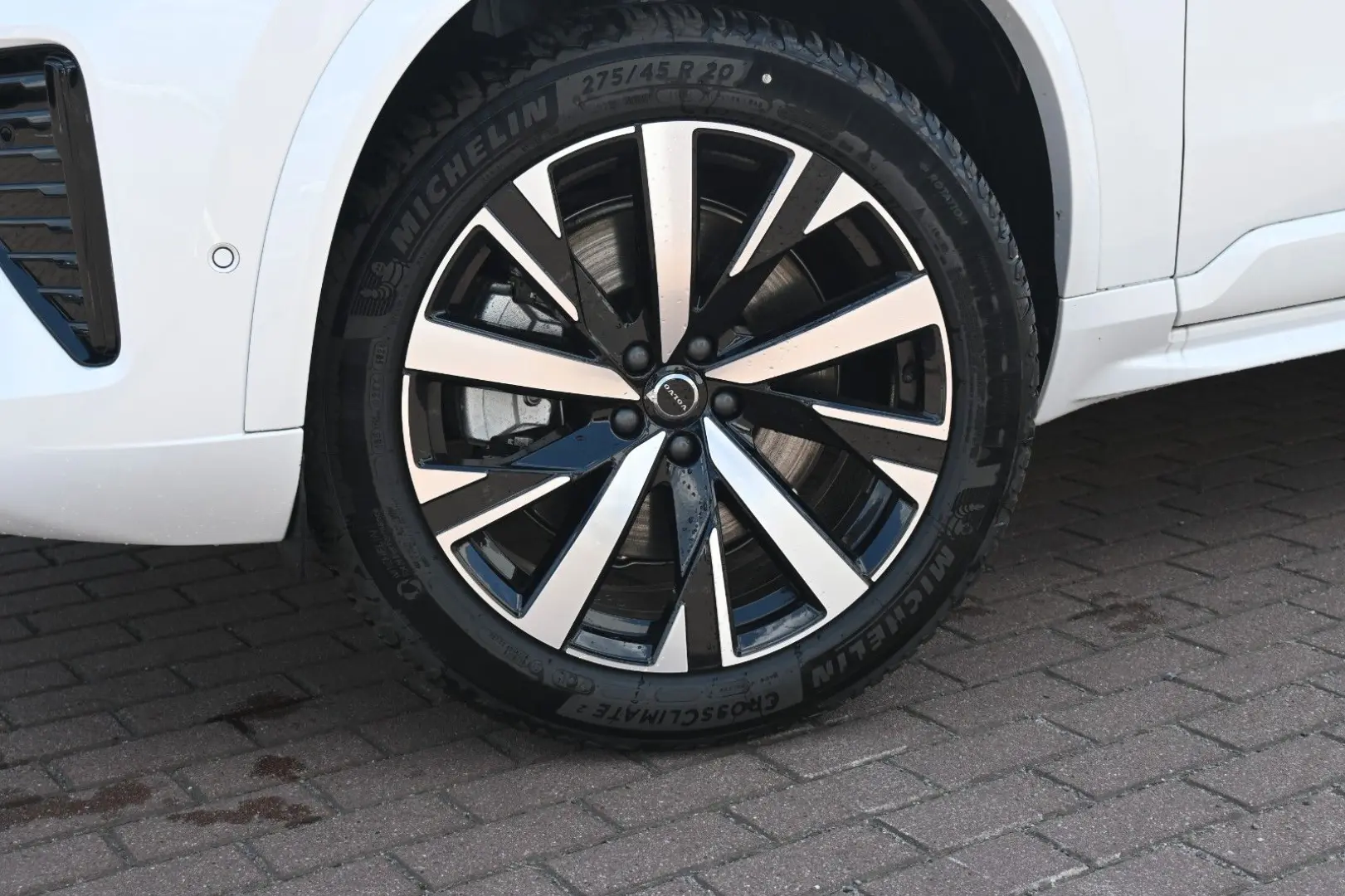 XC90 T8 RC AWD Plus Dark 360