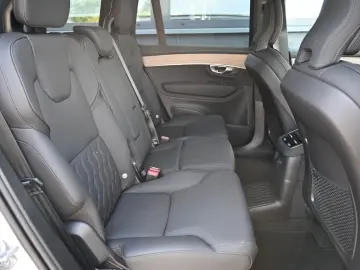 XC90 T8 RC AWD Plus Dark 360