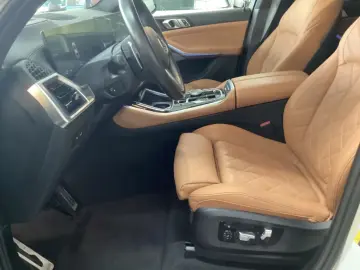 BMW X5 50e M Sport AHK PanoSky KomfSi