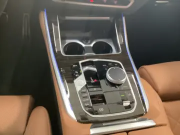 BMW X5 50e M Sport AHK PanoSky KomfSi