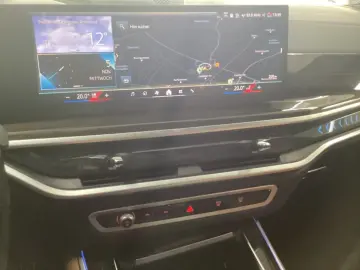 BMW X5 50e M Sport AHK PanoSky KomfSi