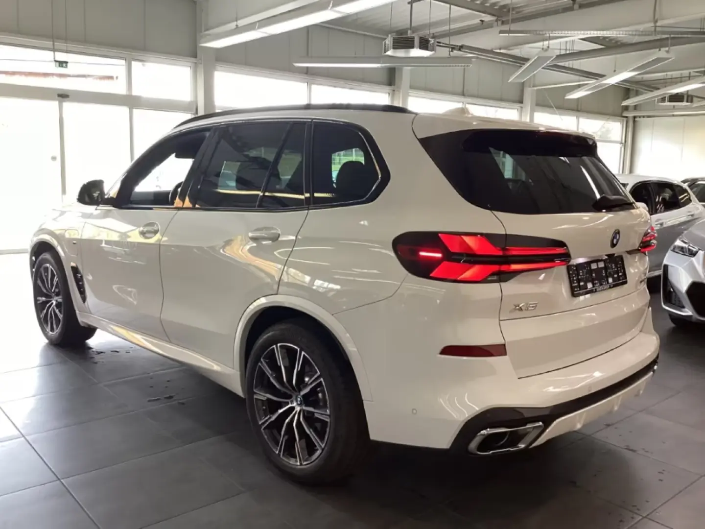 BMW X5 50e M Sport AHK PanoSky KomfSi