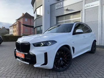X5 50e xDrive M-SportPro Pano AHK 22erLM Iconic