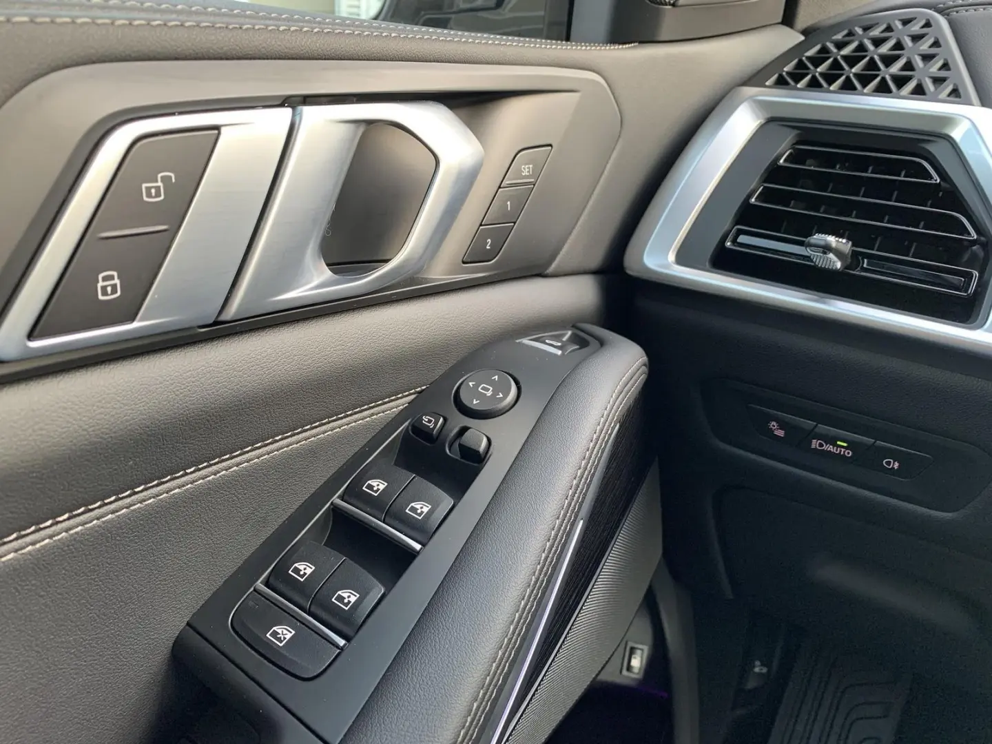 X5 50e xDrive M-SportPro Pano AHK 22erLM Iconic