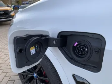 X5 50e xDrive M-SportPro Pano AHK 22erLM Iconic