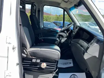 Iveco Daily Doka 3.0D 6LOCURI BASCULABIL PUNTE DUBLA