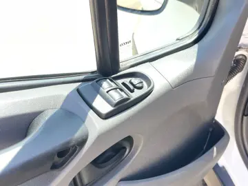 Iveco Daily Doka 3.0D 6LOCURI BASCULABIL PUNTE DUBLA