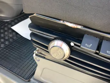 Iveco Daily Doka 3.0D 6LOCURI BASCULABIL PUNTE DUBLA