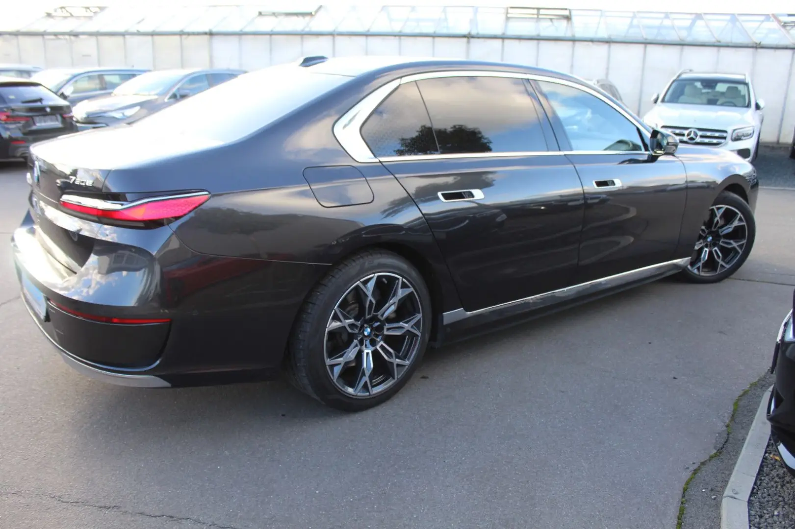 750 e xDrive Design Pure Excellence  Sky Lounge