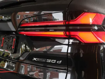 X5 30 d xDrive M Sportpaket  AHK LED  Sky Panor