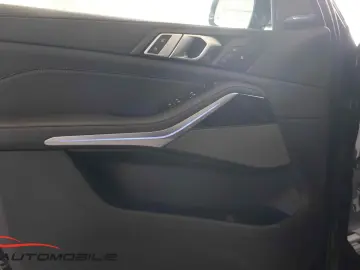 X5 30 d xDrive M Sportpaket  AHK LED  Sky Panor