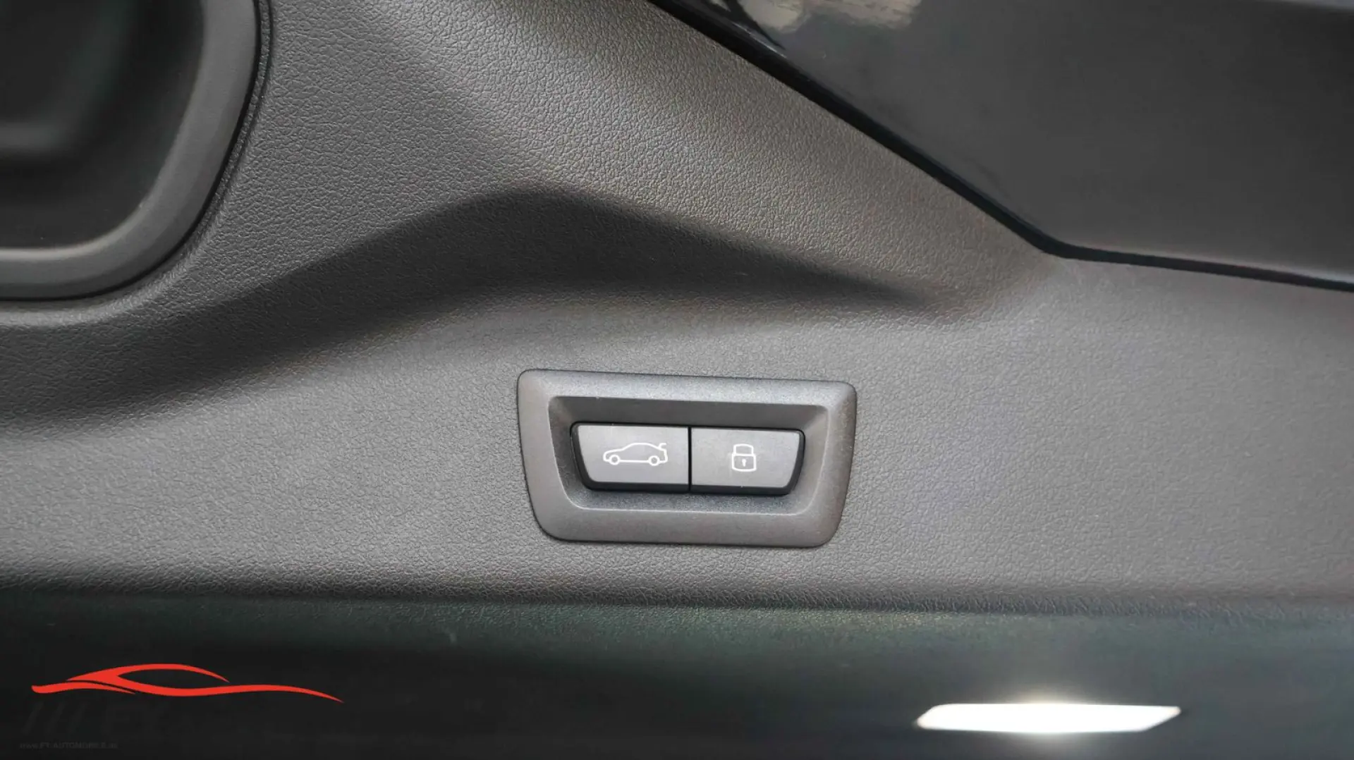 X5 30 d xDrive M Sportpaket  AHK LED  Sky Panor