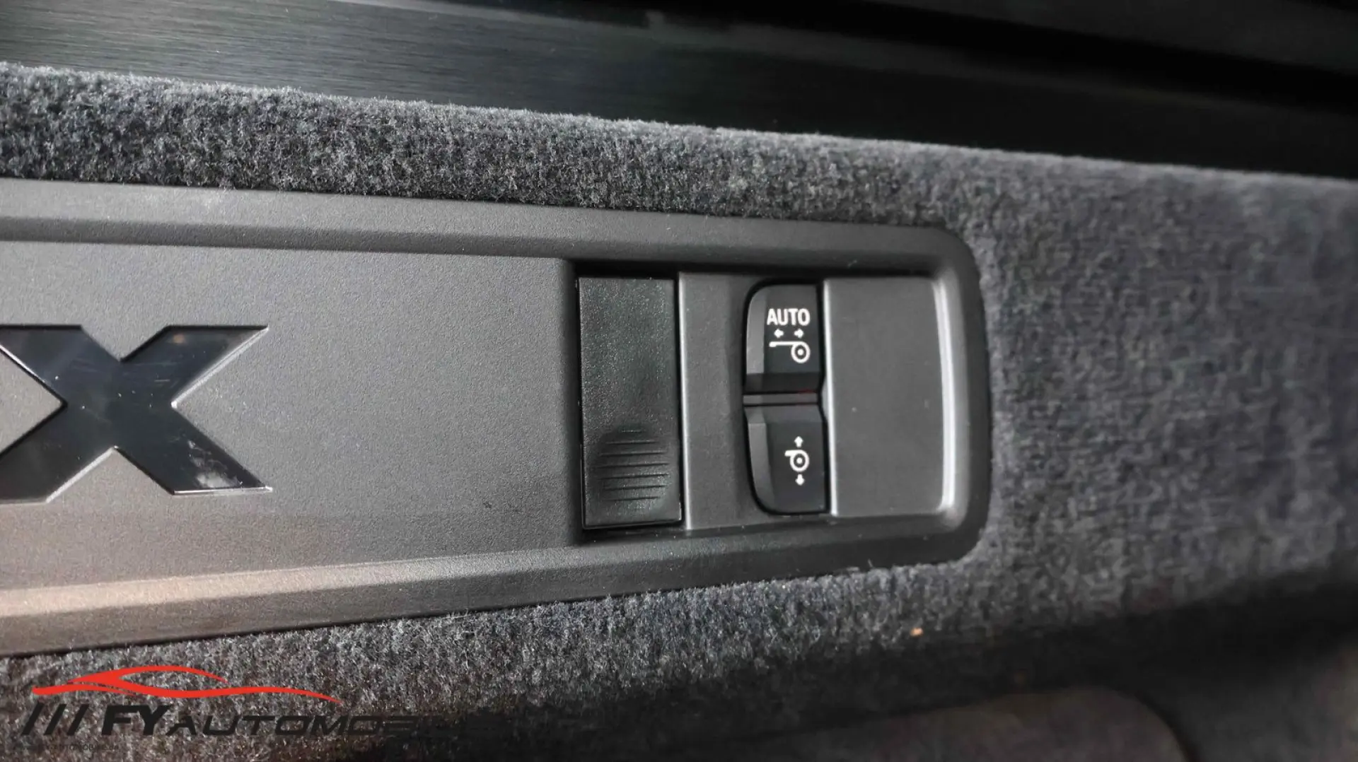 X5 30 d xDrive M Sportpaket  AHK LED  Sky Panor