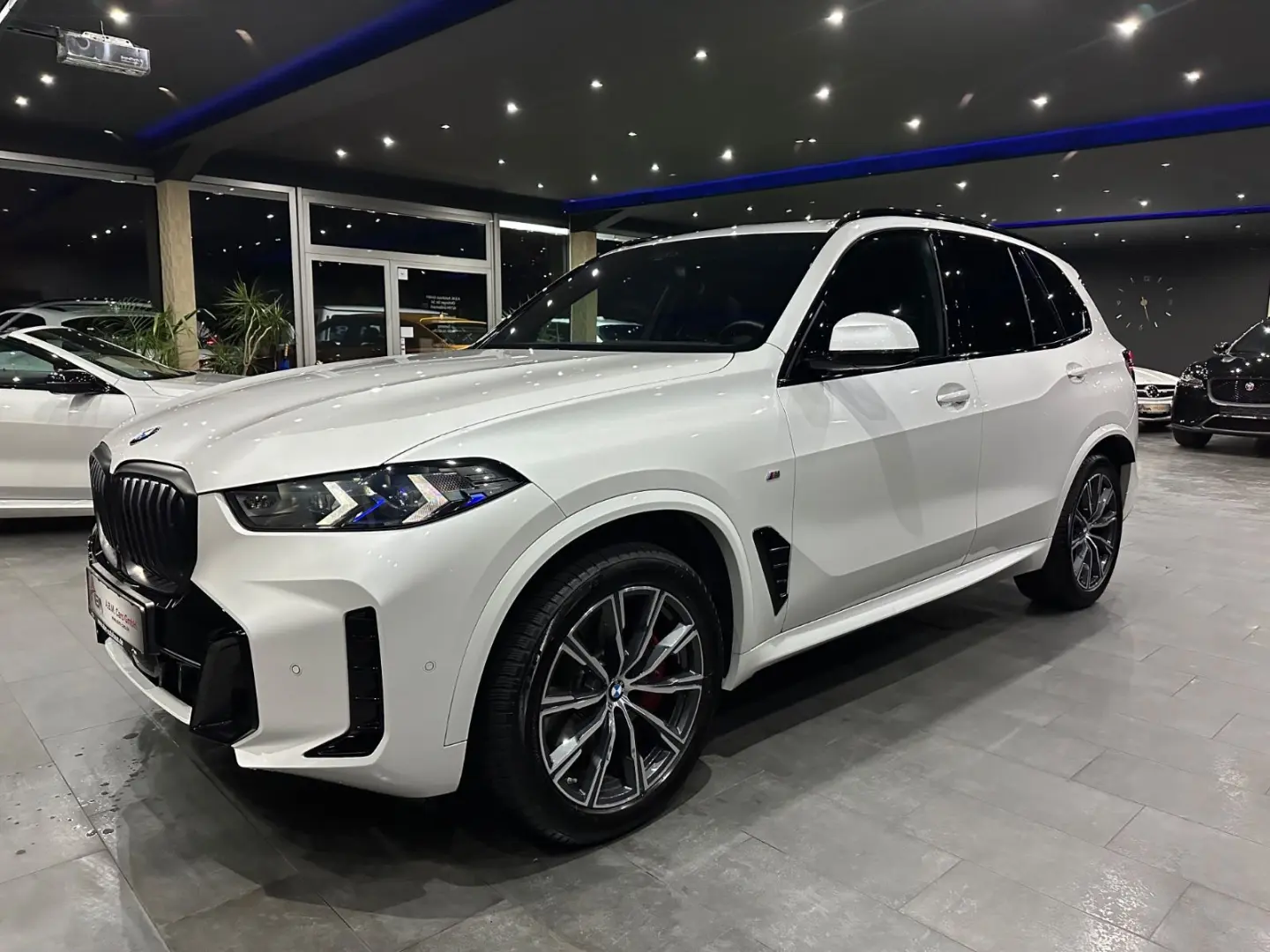 X5 30d xDrive M Sport Pro  SkyLounge  Soft-Close