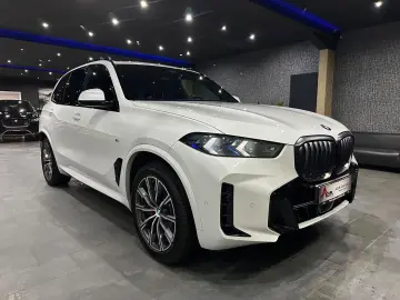 X5 30d xDrive M Sport Pro  SkyLounge  Soft-Close
