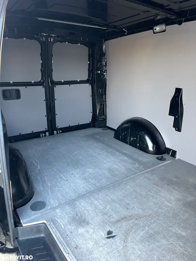 Mercedes-Benz Vito 114CDI LUNG USI SPATE