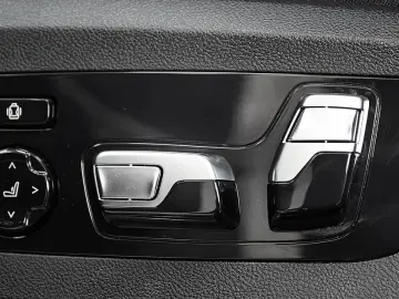 X5 xDrive40d 3x M SPORT PRO LUFT PANO SKY LOUNGE