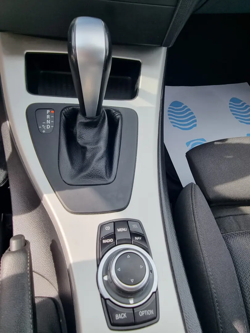 BMW Seria 3 E91 330d 2012 Facelift – 245CP   Automat