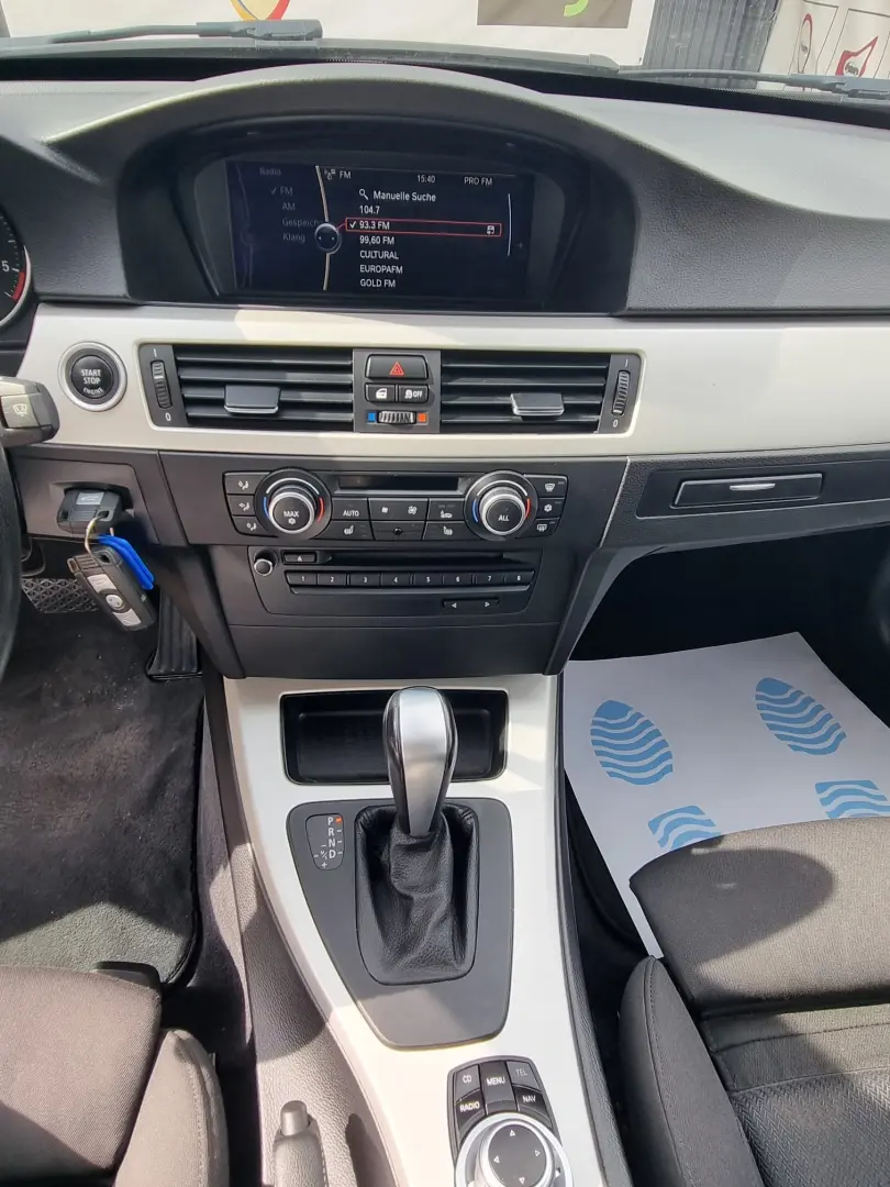 BMW Seria 3 E91 330d 2012 Facelift – 245CP   Automat