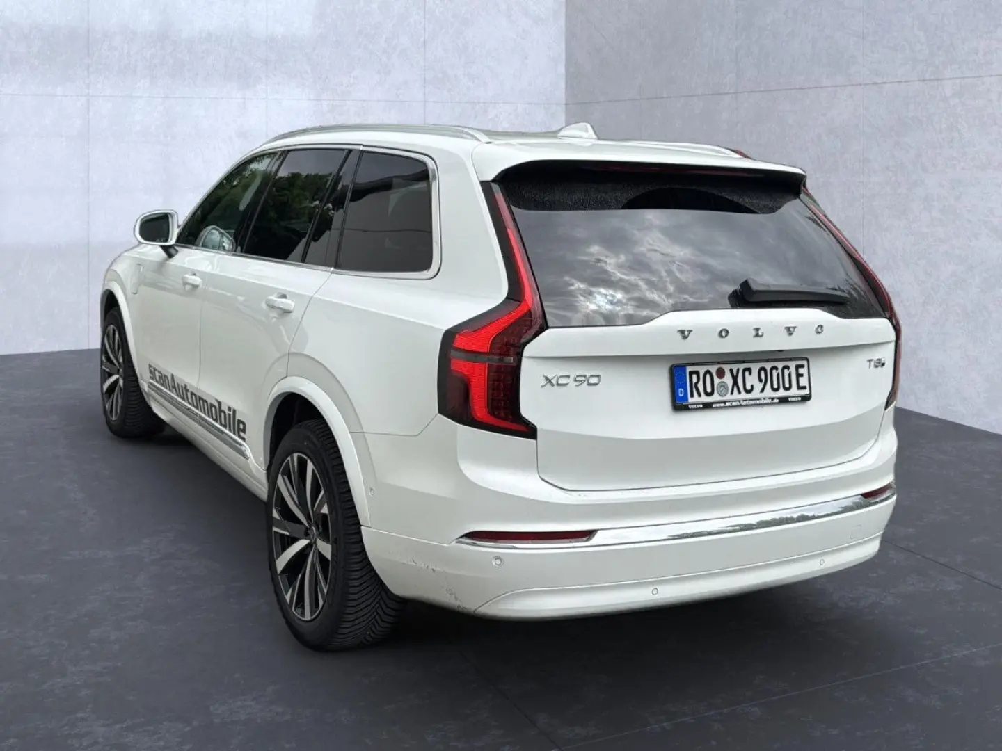 XC 90 Plus Bright Recharge Plug-In Hybrid AWD