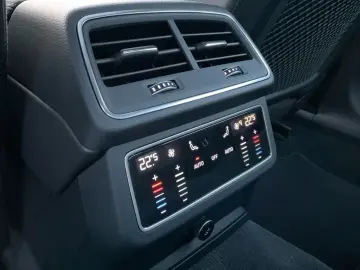 A6 Limousine 40 TDI quattro Sport AHK PANO ACC