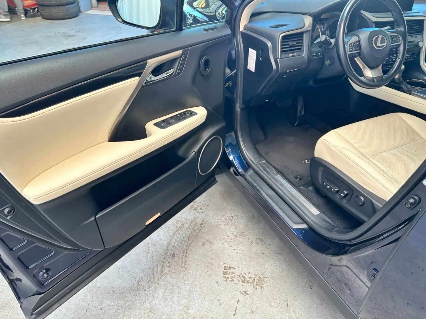 RX 450h AWD Executive Led Head-Up Leder Navi