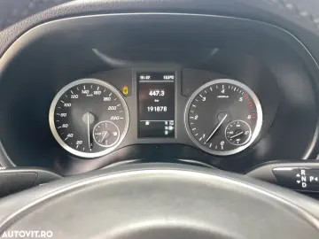 Mercedes-Benz Vito 114CDI AUTOMAT LUNG USI SPATE