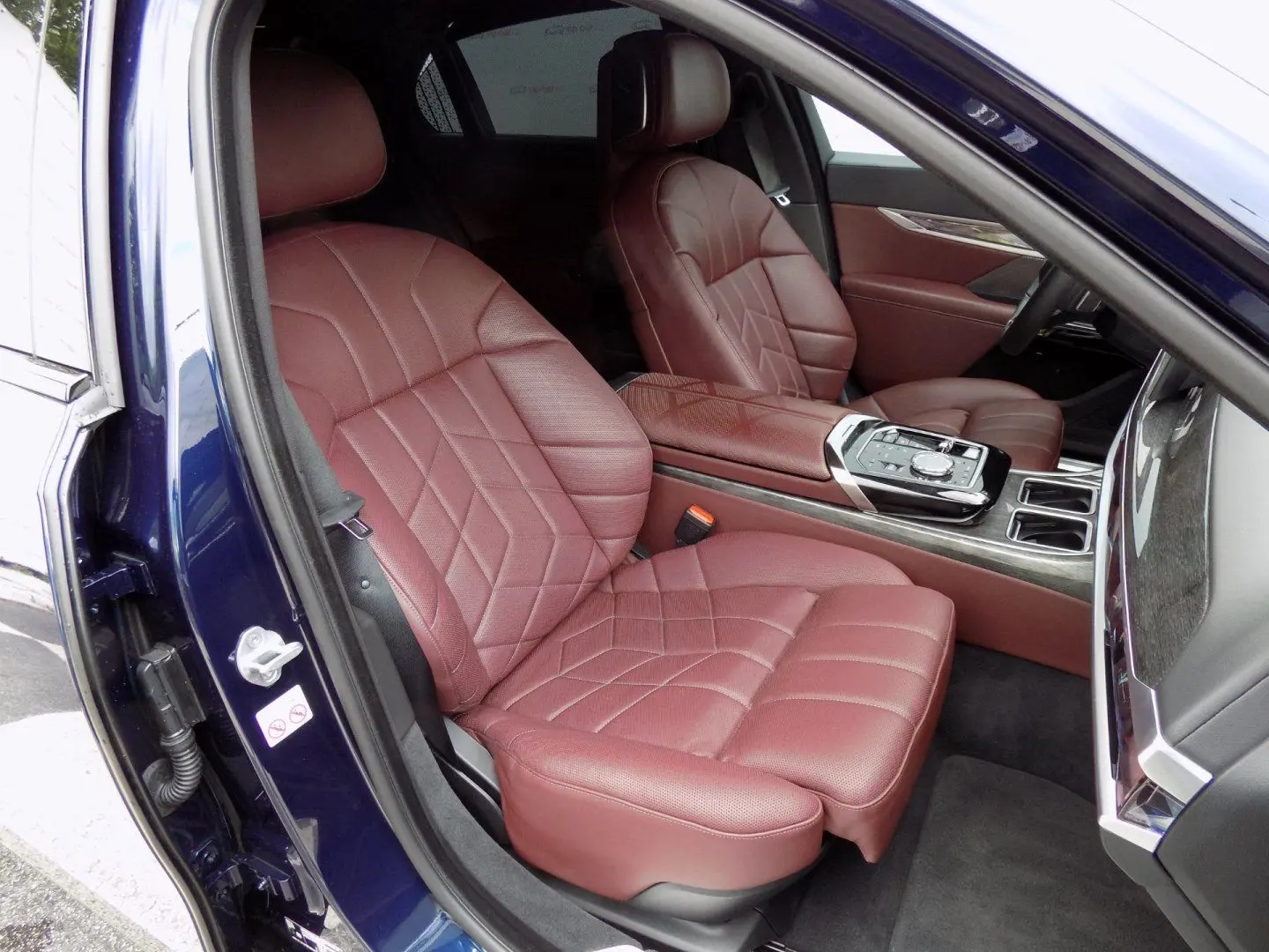 750e xDrive M-Sport Full-LED Massage