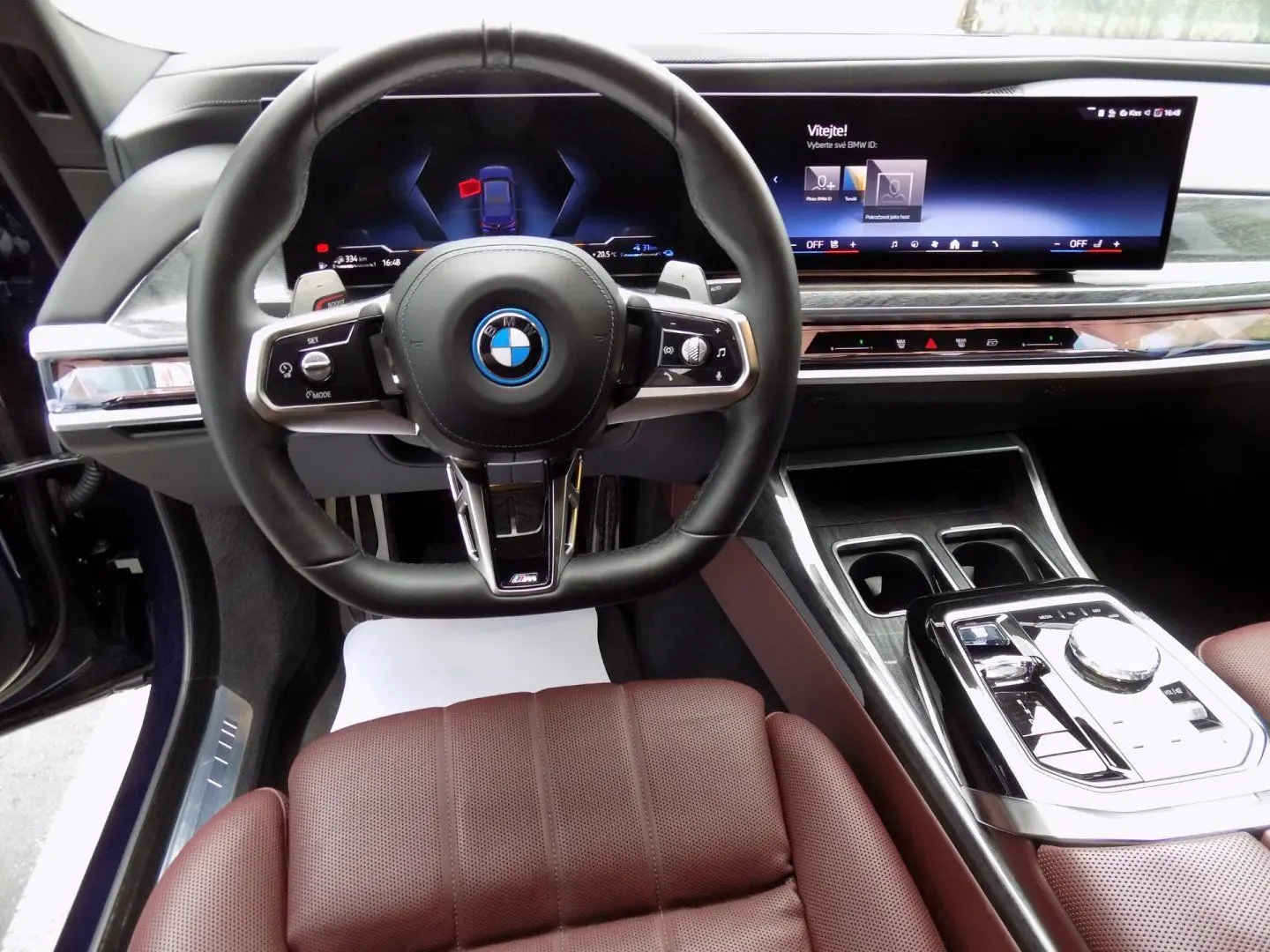 750e xDrive M-Sport Full-LED Massage