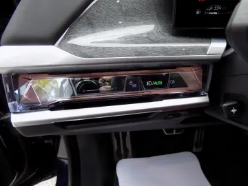 750e xDrive M-Sport Full-LED Massage