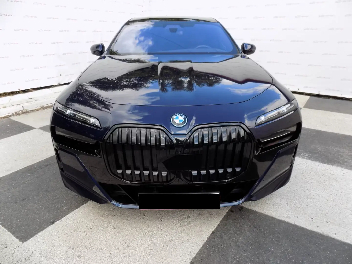 750e xDrive M-Sport Full-LED Massage