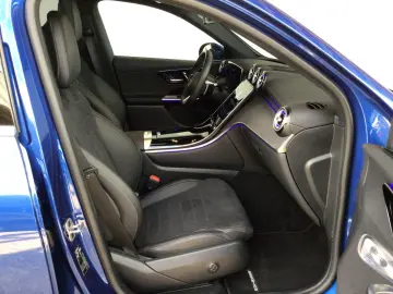 GLC 300 d 4M AMG Line Advanced Plus AHK Pano 20'