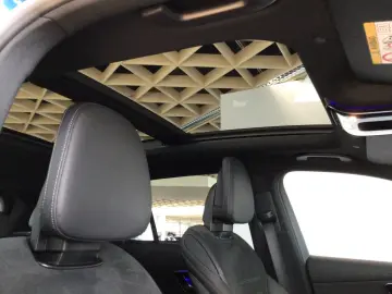 GLC 300 d 4M AMG Line Advanced Plus AHK Pano 20'