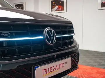 Volkswagen Touareg R-Line Black Style   V6 TDI - STOC!!!