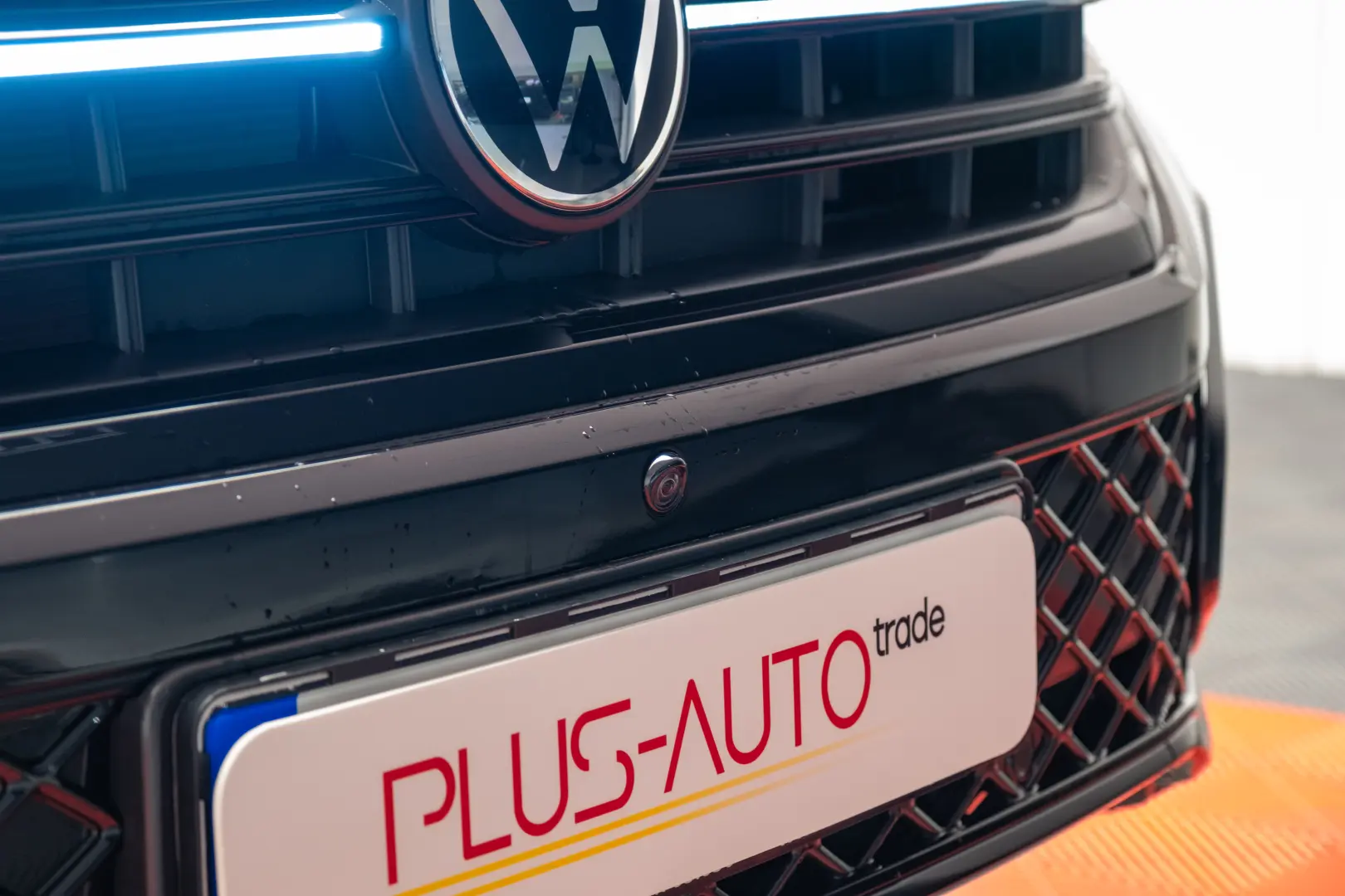 Volkswagen Touareg R-Line Black Style   V6 TDI - STOC!!!