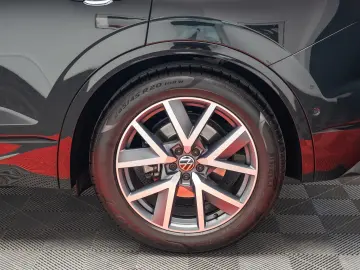 Volkswagen Touareg R-Line Black Style   V6 TDI - STOC!!!