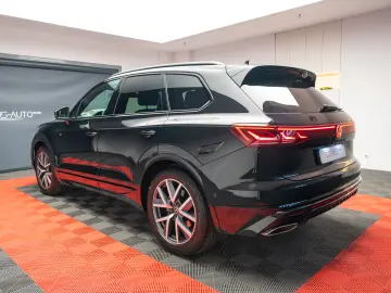 Volkswagen Touareg R-Line Black Style   V6 TDI - STOC!!!