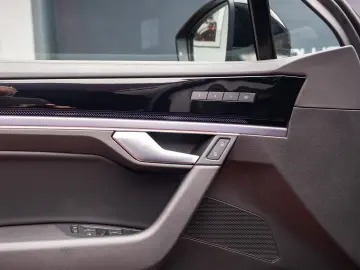 Volkswagen Touareg R-Line Black Style   V6 TDI - STOC!!!