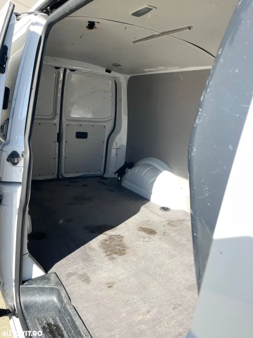 Volkswagen Transporter 2.0TDI LUNG USI SPATE