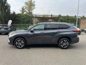 Toyota Highlander Highlander 2.5H AWD-i E-CVT Tr