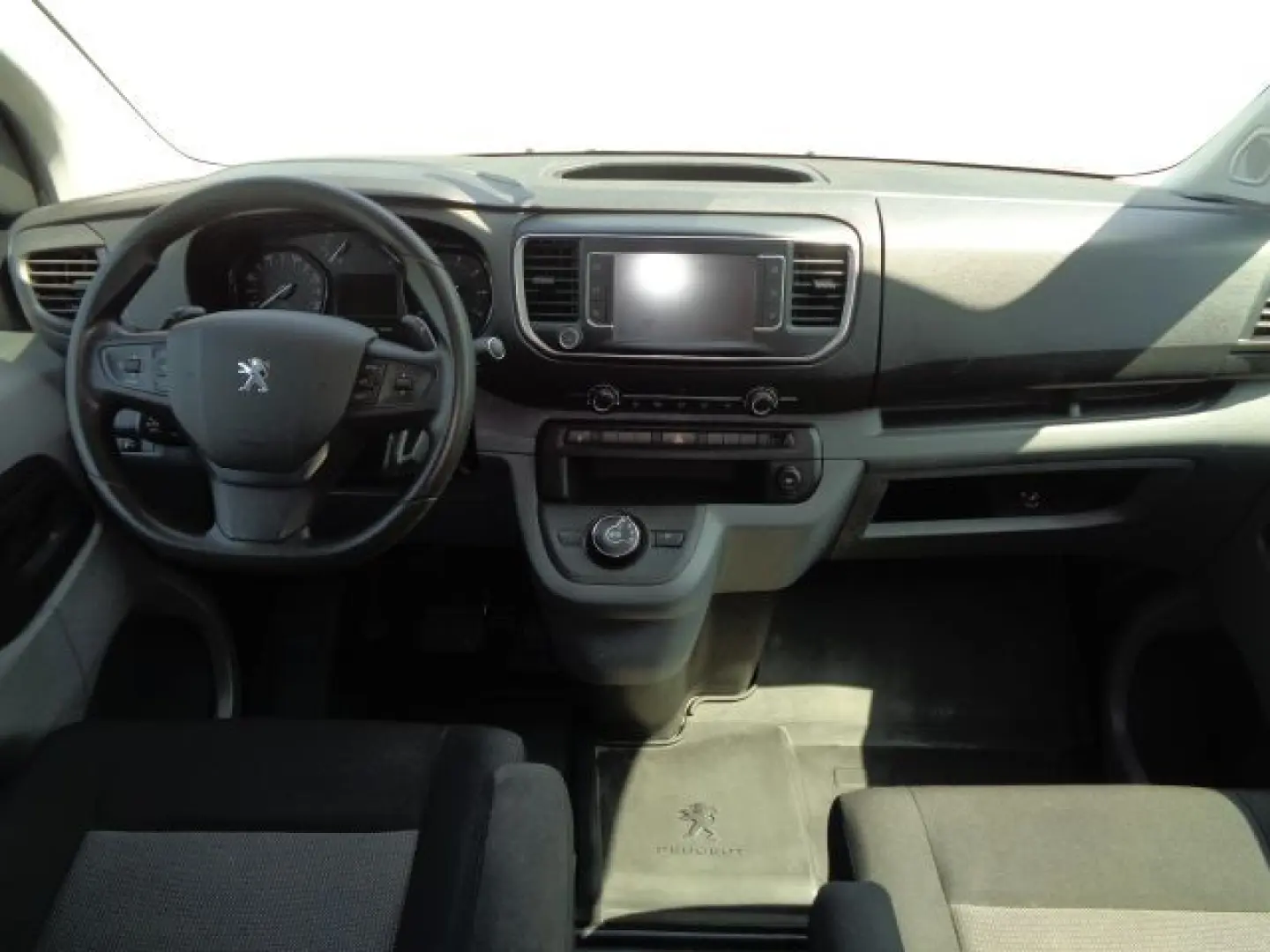 Expert L2 2.0 BlueHDi 145 S&S EAT8