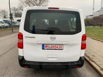 Vivaro-9 Sitze-Automat-Lang-106 KW-Klimaauto-TOP