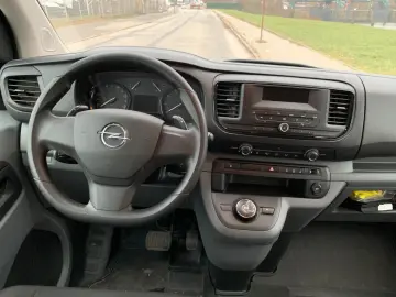 Vivaro-9 Sitze-Automat-Lang-106 KW-Klimaauto-TOP